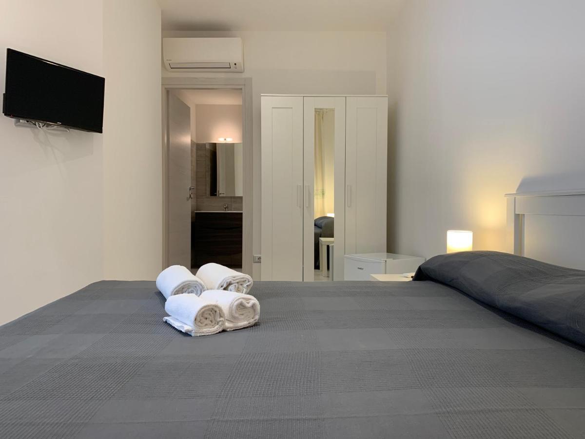 San Paolo Rooms ออลเบีย ภายนอก รูปภาพ