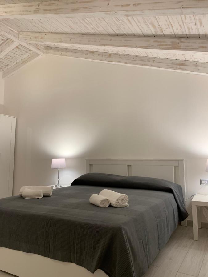 San Paolo Rooms ออลเบีย ภายนอก รูปภาพ